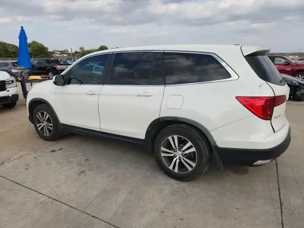 5FNYF5H52JB007081 2018 HONDA PILOT - Image 2