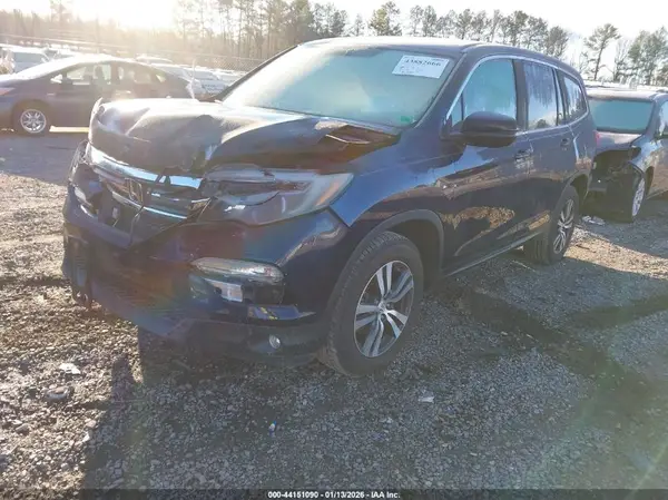 5FNYF5H52JB010045 2018 HONDA PILOT - Image 2