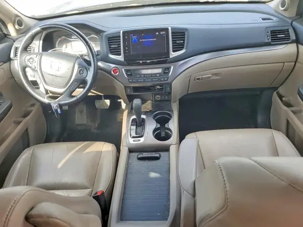 5FNYF5H52JB011079 2018 HONDA PILOT - Image 8