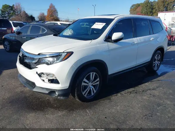 5FNYF5H52JB016461 2018 HONDA PILOT - Image 2