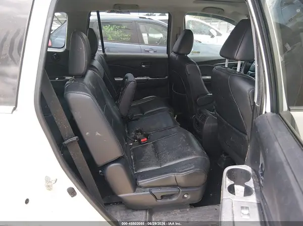 5FNYF5H52JB020915 2018 HONDA PILOT - Image 8