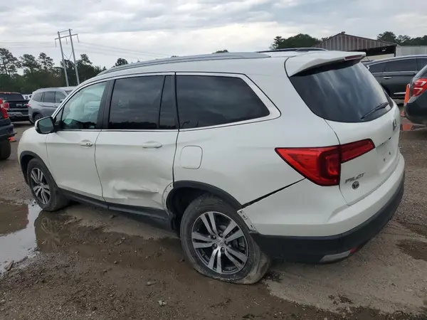 5FNYF5H52JB023815 2018 HONDA PILOT - Image 2