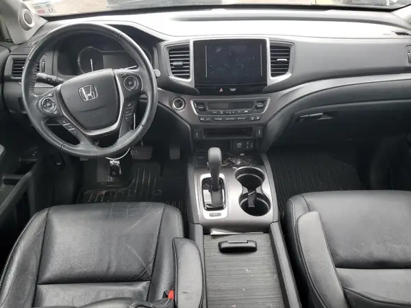 5FNYF5H52JB023815 2018 HONDA PILOT - Image 8