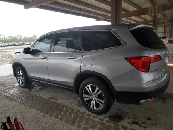 5FNYF5H52JB024995 2018 HONDA PILOT - Image 2