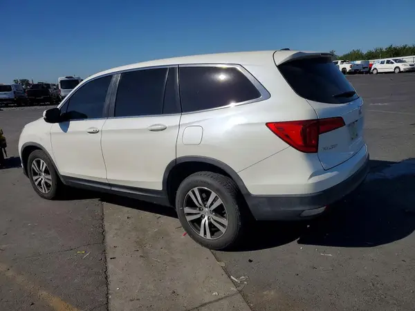 5FNYF5H52JB025662 2018 HONDA PILOT - Image 2