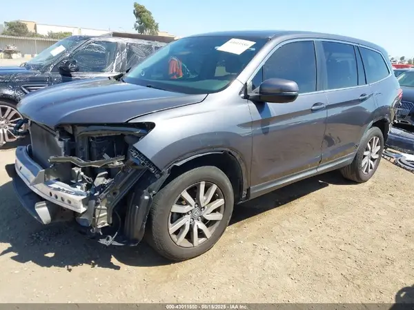 5FNYF5H52KB011780 2019 HONDA PILOT - Image 2