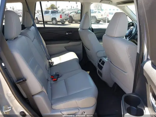 5FNYF5H52KB035948 2019 HONDA PILOT - Image 8