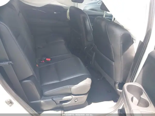 5FNYF5H52MB039338 2021 HONDA PILOT - Image 8