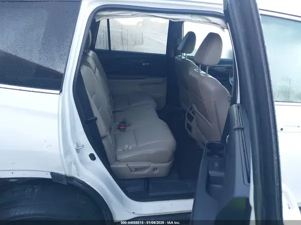 5FNYF5H52NB038062 2022 HONDA PILOT - Image 8