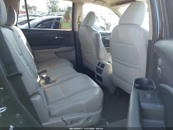 5FNYF5H53GB008636 2016 HONDA PILOT - Image 8