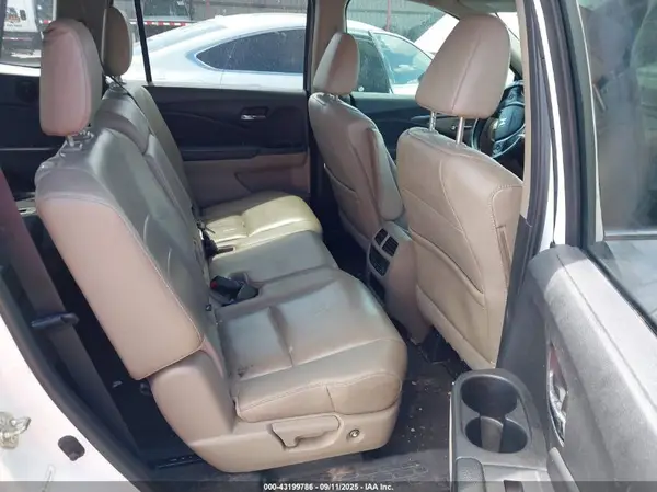 5FNYF5H53GB053883 2016 HONDA PILOT - Image 8