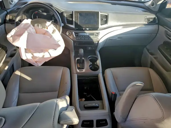 5FNYF5H53HB006645 2017 HONDA PILOT - Image 8