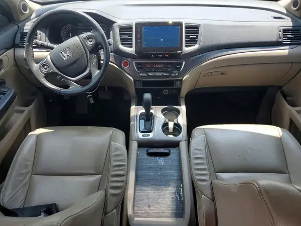 5FNYF5H53HB016950 2017 HONDA PILOT - Image 8