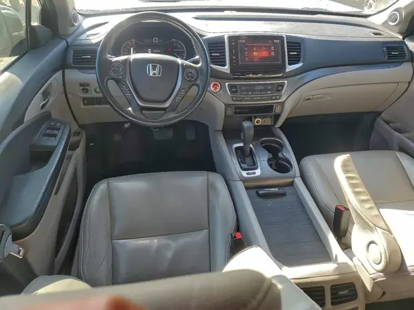 5FNYF5H53HB017953 2017 HONDA PILOT - Image 8