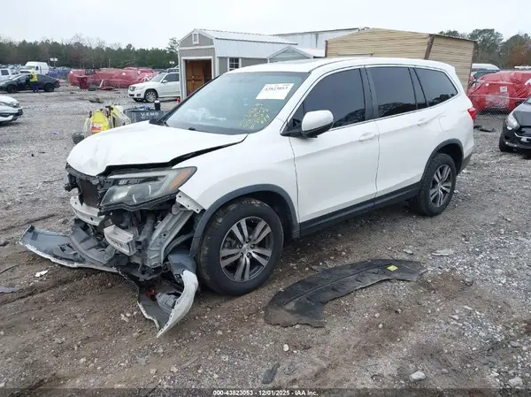 5FNYF5H53HB018469 2017 HONDA PILOT - Image 2