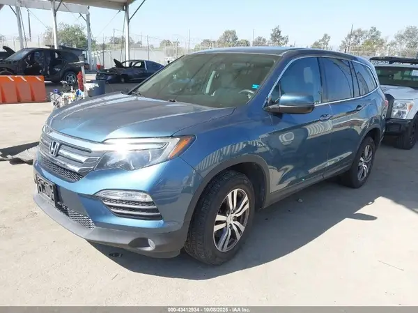 5FNYF5H53HB030072 2017 HONDA PILOT - Image 2