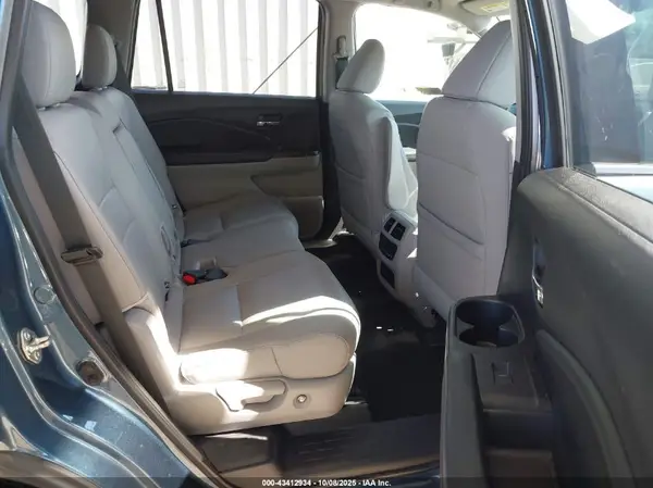 5FNYF5H53HB030072 2017 HONDA PILOT - Image 8