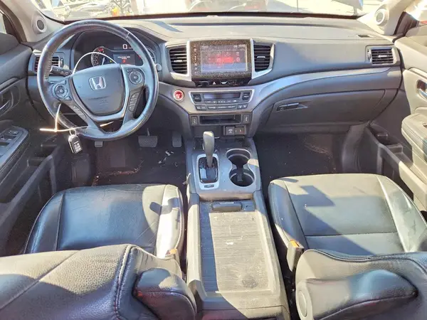 5FNYF5H53HB042934 2017 HONDA PILOT - Image 8