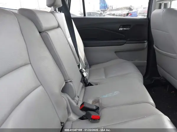 5FNYF5H53JB001578 2018 HONDA PILOT - Image 8