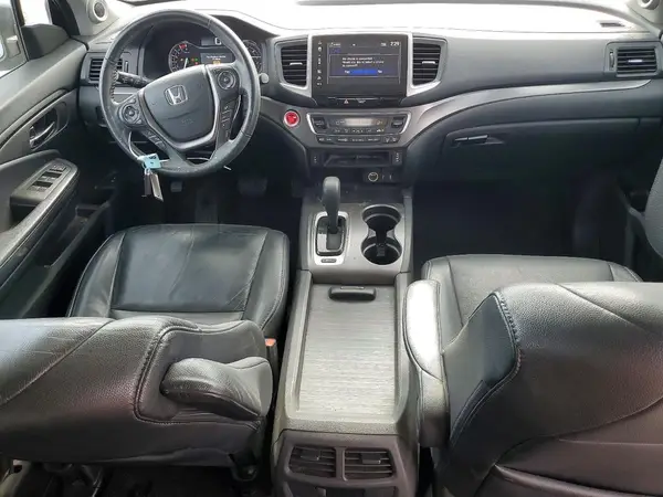 5FNYF5H53JB004979 2018 HONDA PILOT - Image 8