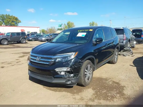 5FNYF5H53JB007929 2018 HONDA PILOT - Image 2