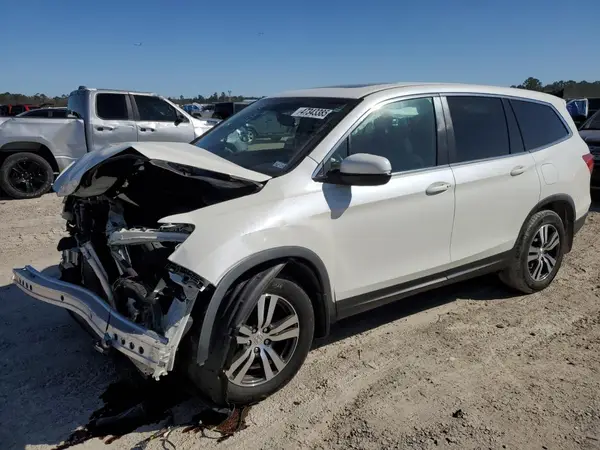 5FNYF5H53JB008515 2018 HONDA PILOT - Image 1