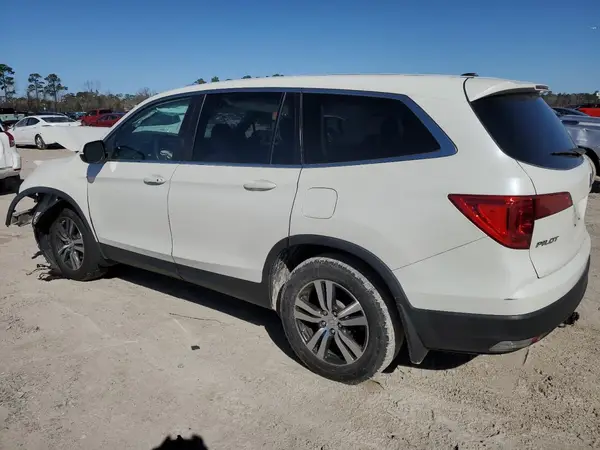 5FNYF5H53JB008515 2018 HONDA PILOT - Image 2