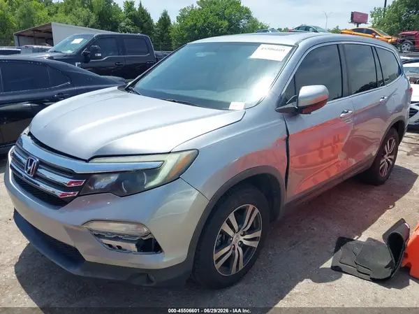 5FNYF5H53JB010314 2018 HONDA PILOT - Image 2