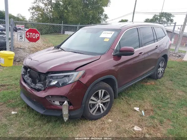 5FNYF5H53JB011446 2018 HONDA PILOT - Image 2