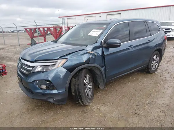 5FNYF5H53JB018347 2018 HONDA PILOT - Image 2