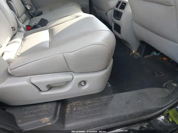5FNYF5H53KB000917 2019 HONDA PILOT - Image 8