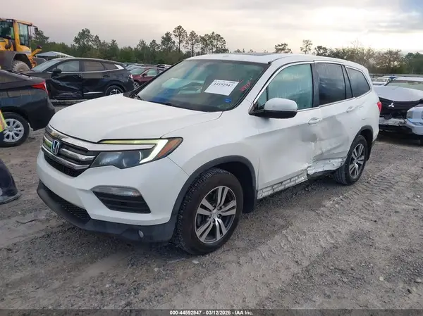 5FNYF5H54HB004869 2017 HONDA PILOT - Image 2
