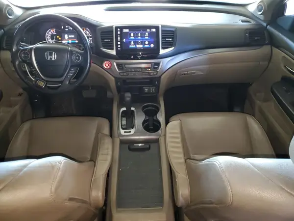 5FNYF5H54HB013930 2017 HONDA PILOT - Image 8