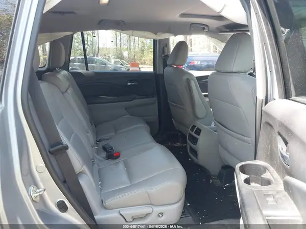 5FNYF5H54HB015676 2017 HONDA PILOT - Image 8