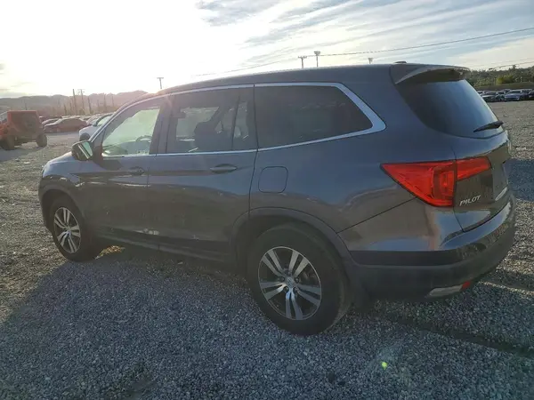 5FNYF5H54HB021557 2017 HONDA PILOT - Image 2