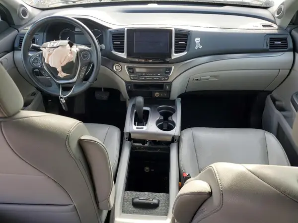 5FNYF5H54HB033028 2017 HONDA PILOT - Image 8