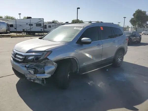 5FNYF5H54HB037306 2017 HONDA PILOT - Image 1