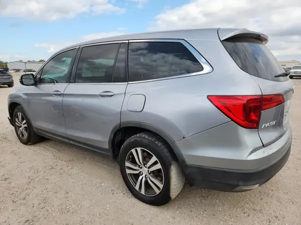 5FNYF5H54HB046104 2017 HONDA PILOT - Image 2