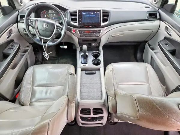 5FNYF5H54HB046104 2017 HONDA PILOT - Image 8