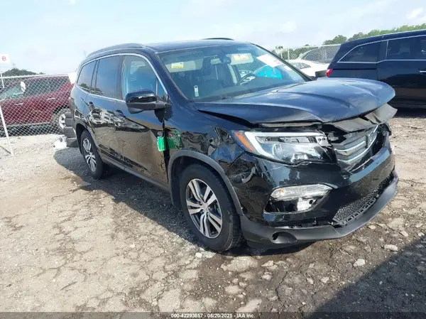 5FNYF5H54JB001668 2018 HONDA PILOT - Image 1