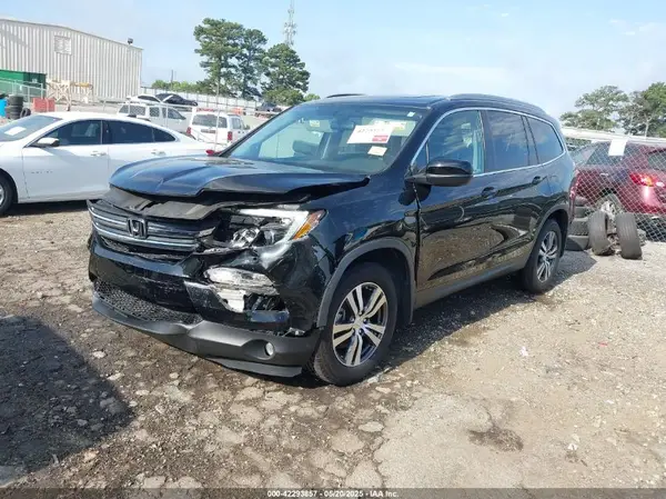 5FNYF5H54JB001668 2018 HONDA PILOT - Image 2