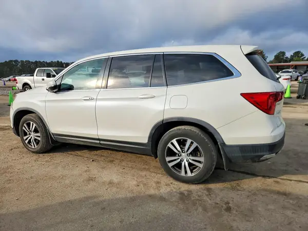 5FNYF5H54JB016803 2018 HONDA PILOT - Image 2