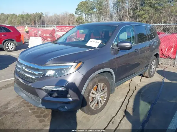 5FNYF5H54JB021614 2018 HONDA PILOT - Image 2