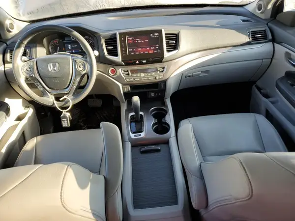 5FNYF5H54JB025226 2018 HONDA PILOT - Image 8