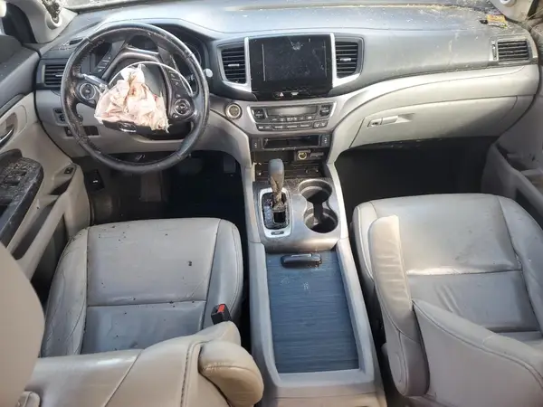 5FNYF5H54JB025369 2018 HONDA PILOT - Image 8