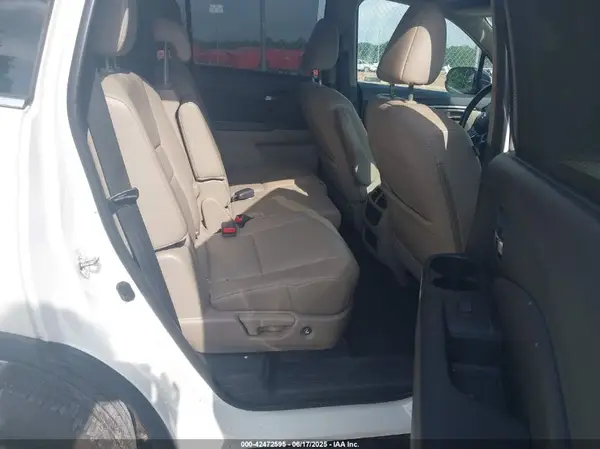 5FNYF5H54KB001588 2019 HONDA PILOT - Image 8