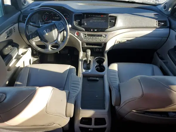 5FNYF5H54KB002403 2019 HONDA PILOT - Image 8