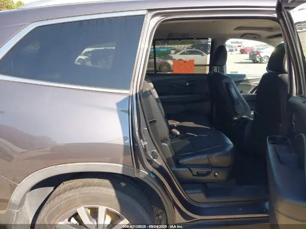 5FNYF5H54KB011103 2019 HONDA PILOT - Image 8