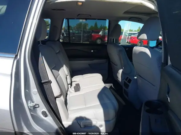 5FNYF5H54NB037737 2022 HONDA PILOT - Image 8
