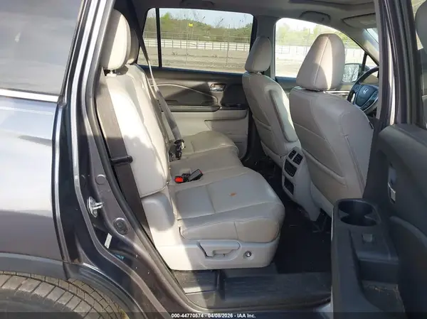 5FNYF5H55GB027639 2016 HONDA PILOT - Image 8